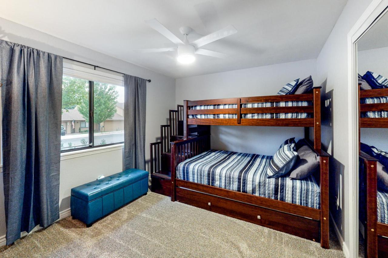 Cozy Mountain Townhome แฟลกสตาฟ ภายนอก รูปภาพ